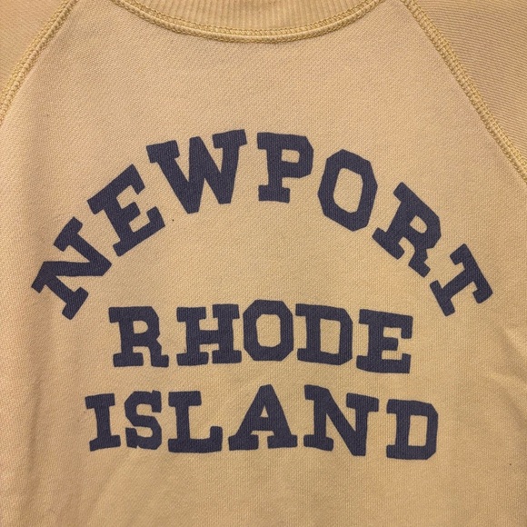 American Eagle - Newport Rhode Island Crew Neck Adult Size Small worn 2x - Picture 4 of 10